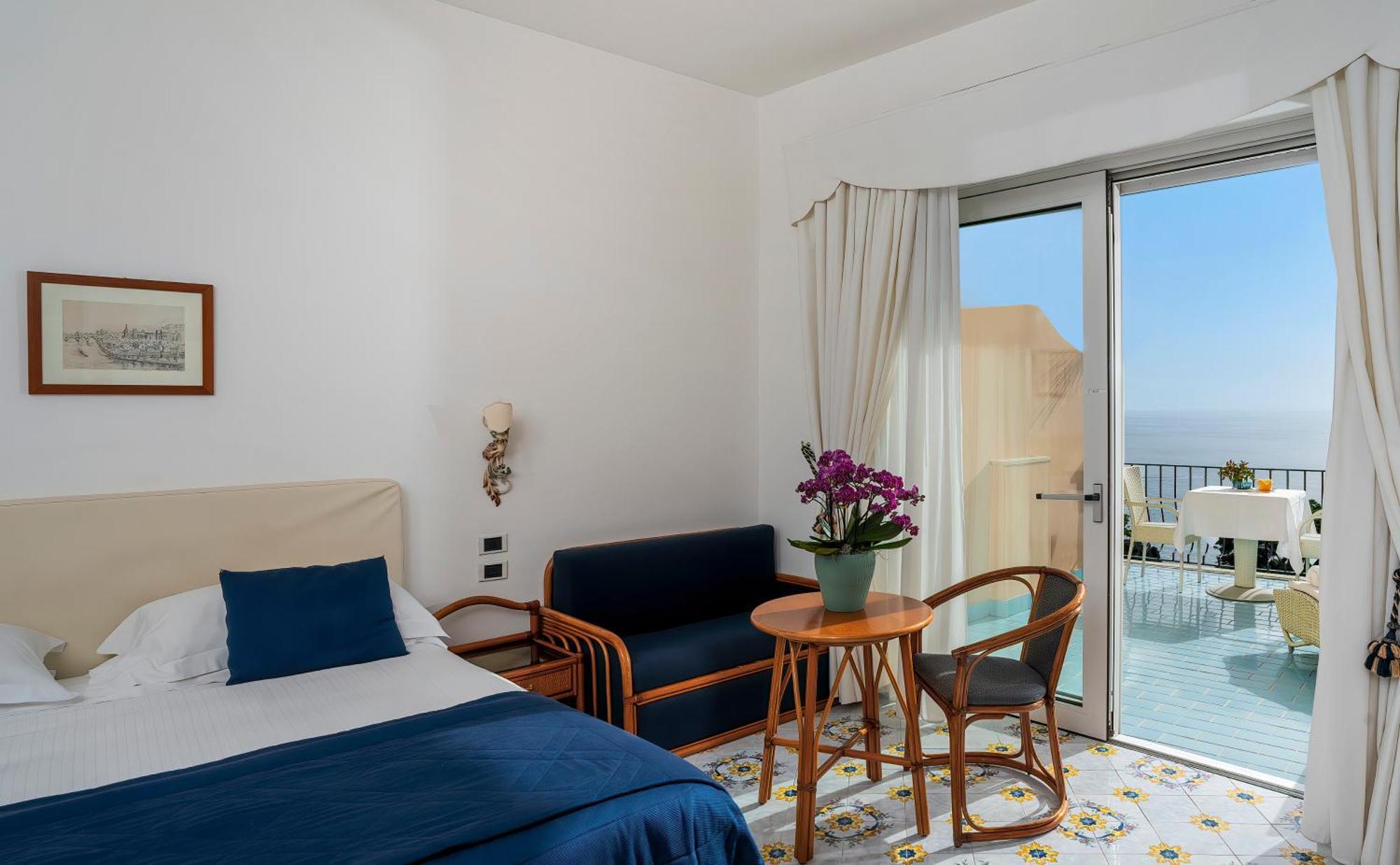 La Vega Hotell Capri Rum bild
