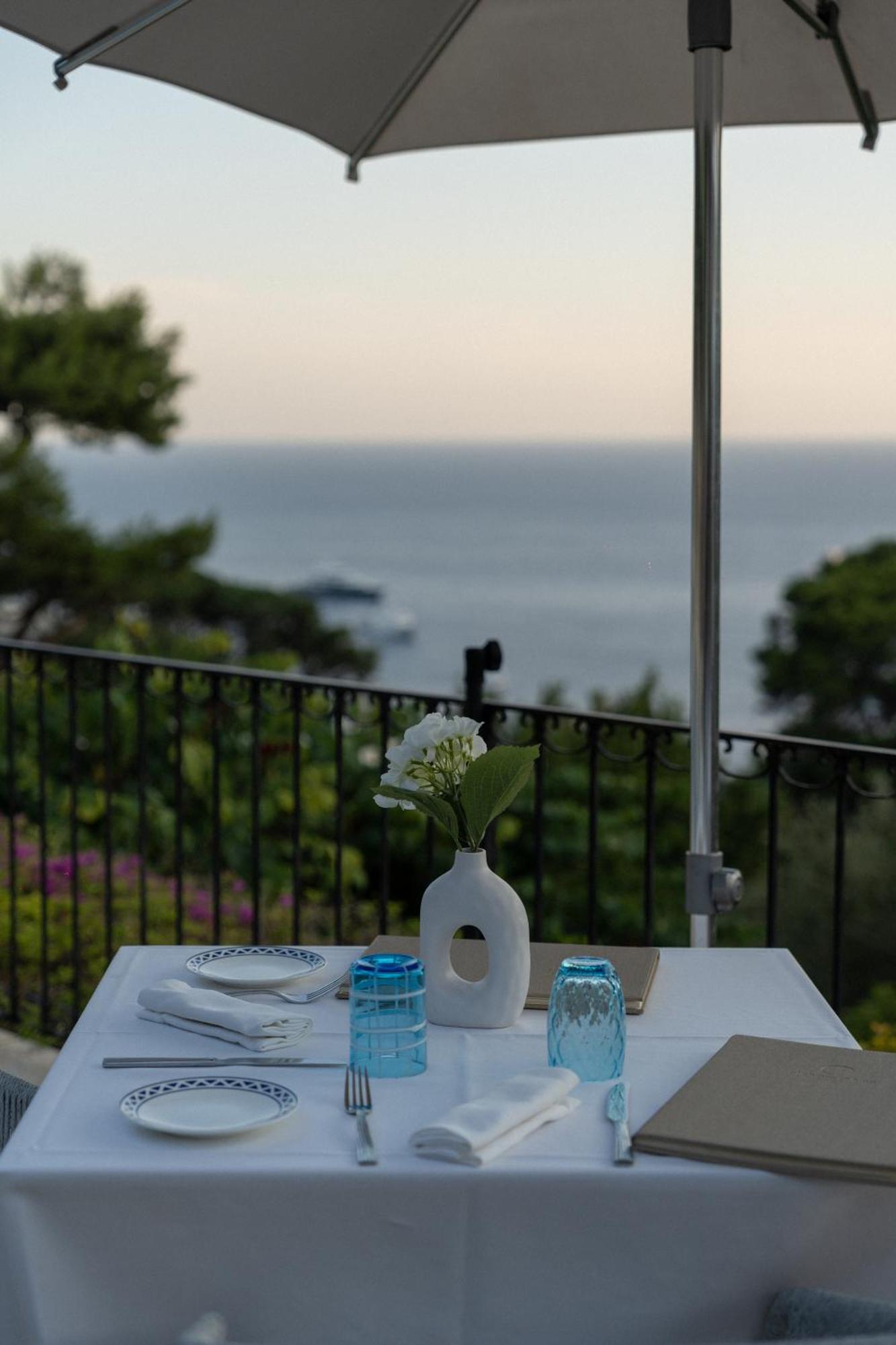 La Vega Hotell Capri Exteriör bild