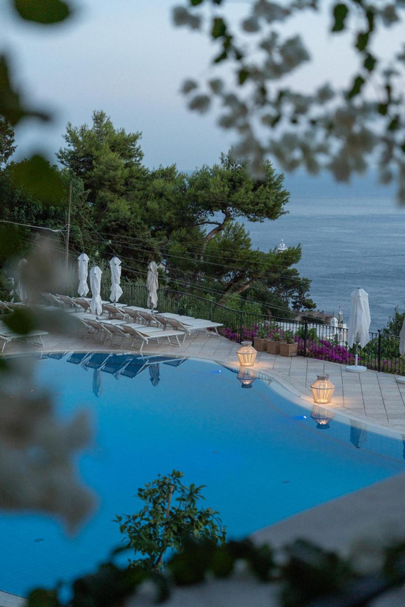 La Vega Hotell Capri Exteriör bild